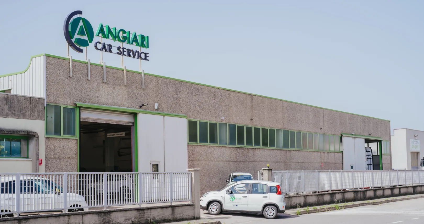Carrozzeria da 60 anni a Caldiero, Verona